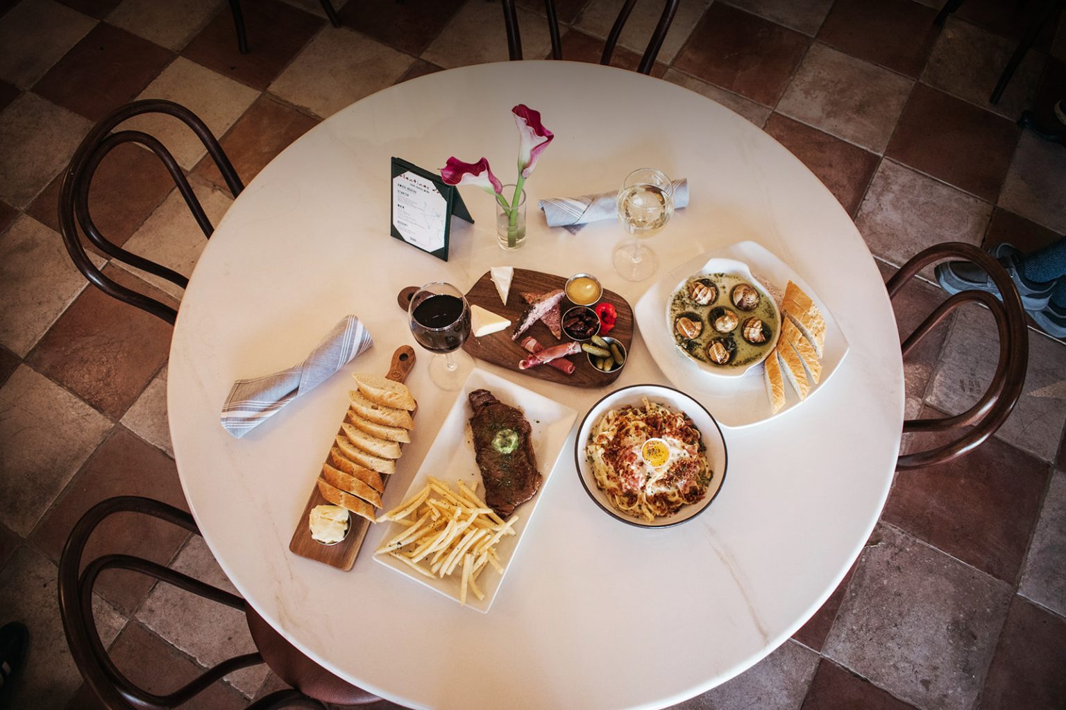 Creme De La Crepe Neighborhood French Bistro - Redondo Beach, Long Beach, CA