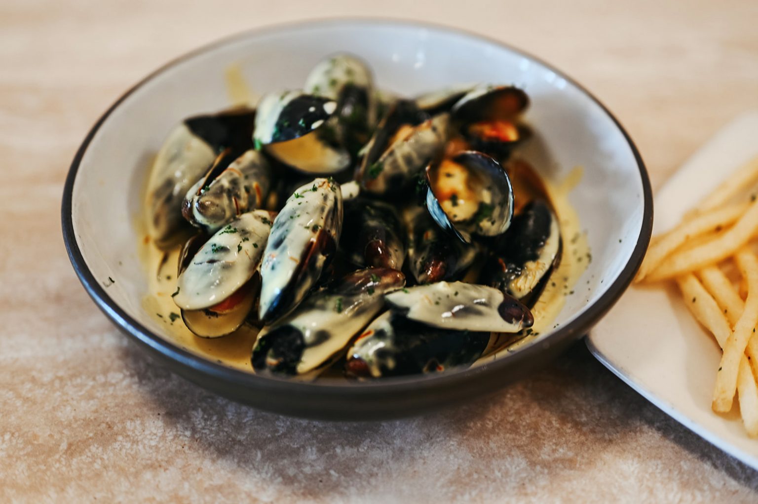 Creme De La Crepe Neighborhood French Bistro - Redondo Beach, Long Beach, CA